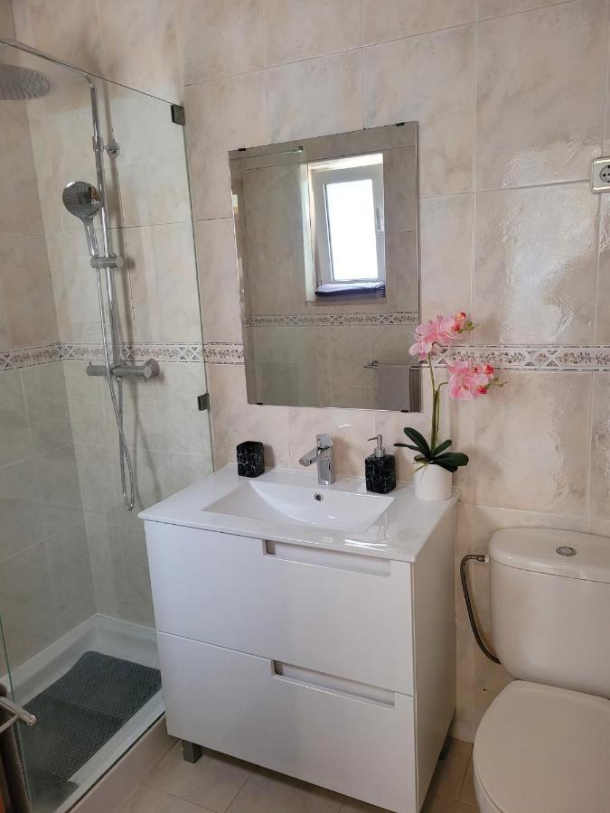 Alojamento Batista Apartment Lisbon Bagian luar foto