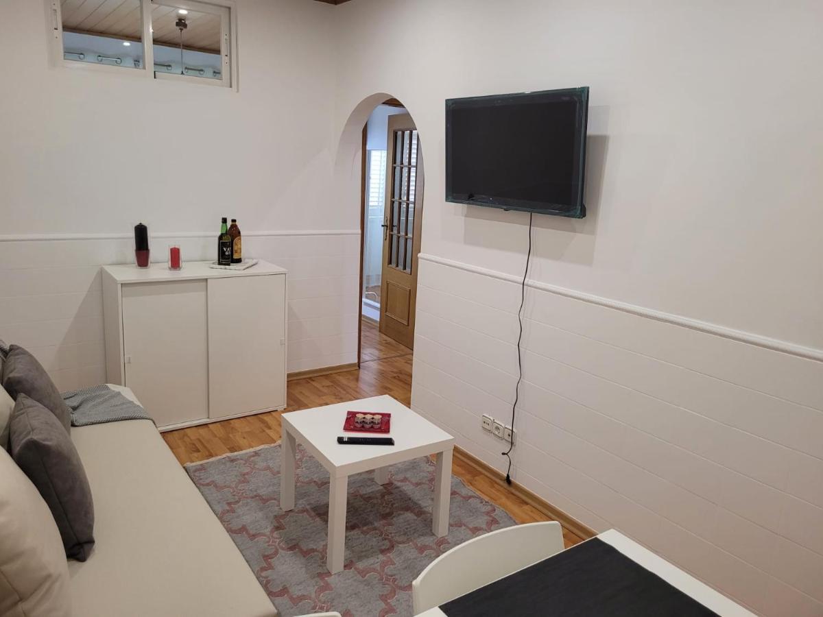 Alojamento Batista Apartment Lisbon Bagian luar foto